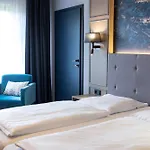 Michel Am Badepark Hotel 4*