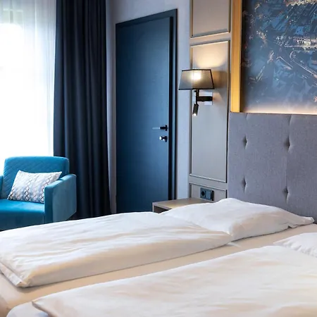 Michel Am Badepark Hotel 4*