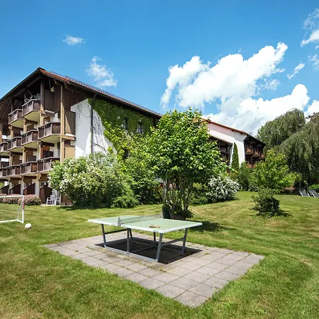 Hotel Hotel Am Badepark Waldkirchen 4*