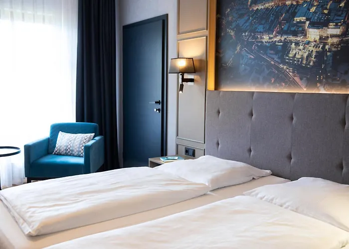 Hotel Am Badepark 4*
