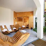 Michel Am Badepark 4*