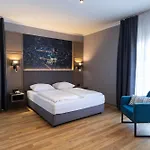 Michel Am Badepark 瓦尔德基兴