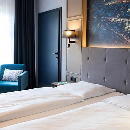 Hotel Michel Am Badepark 4*