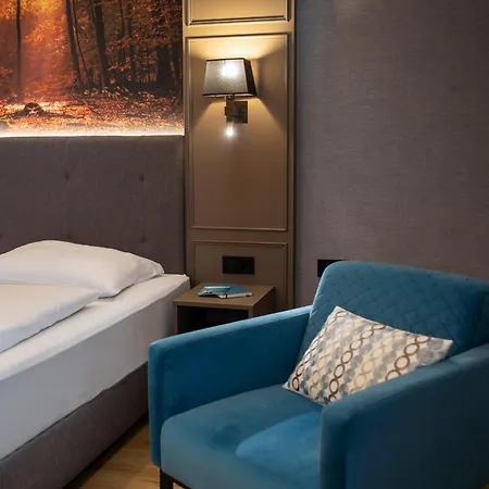 Roomingtons 4*